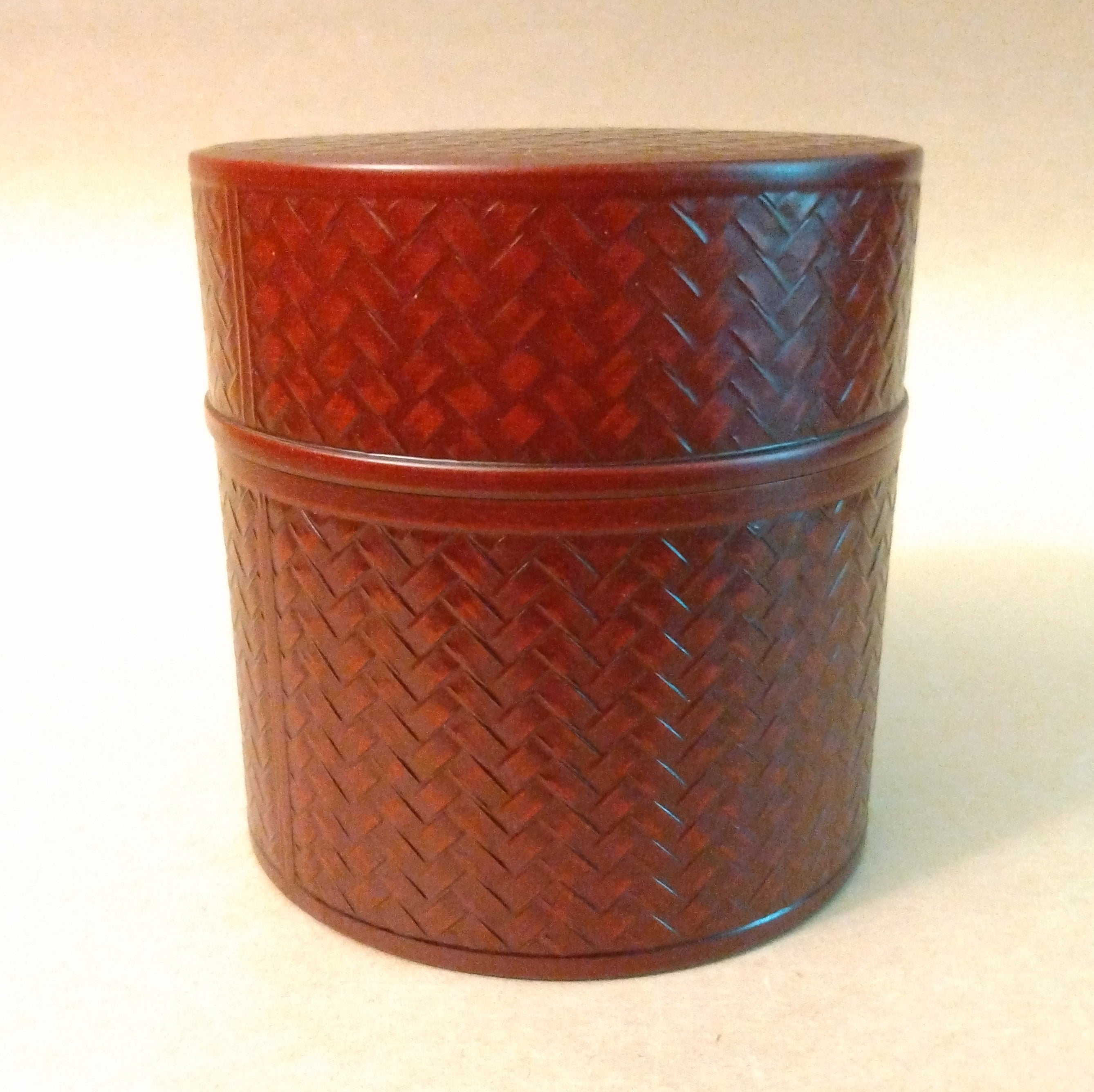 Chazutsu, Tea Canister, holds 100 grams of tea, Plastic in "Ajiro" (basketry) Pattern