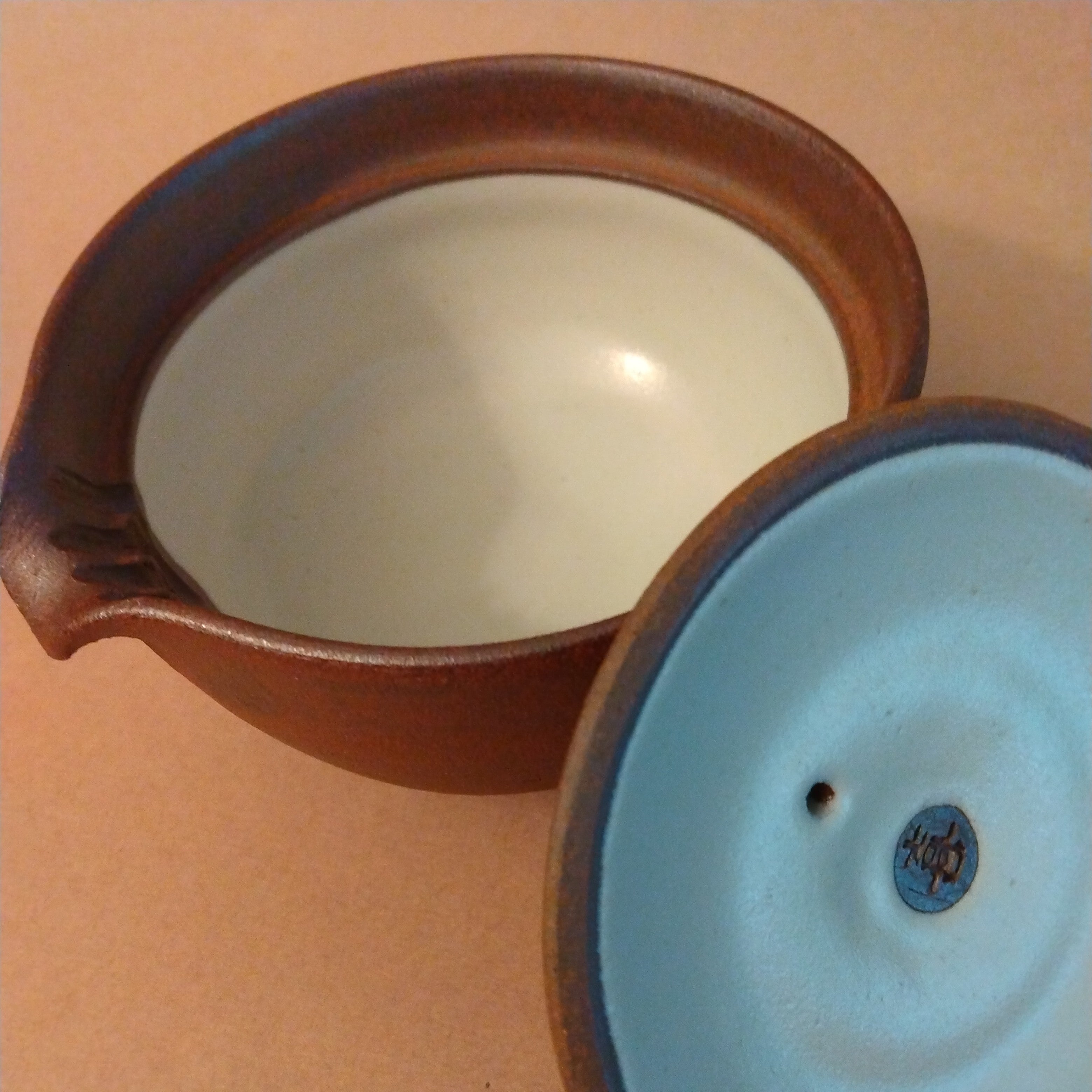 Kiyomizu-yaki Shiboridashi Kyusu, Kyoto. 150cc (5oz)
