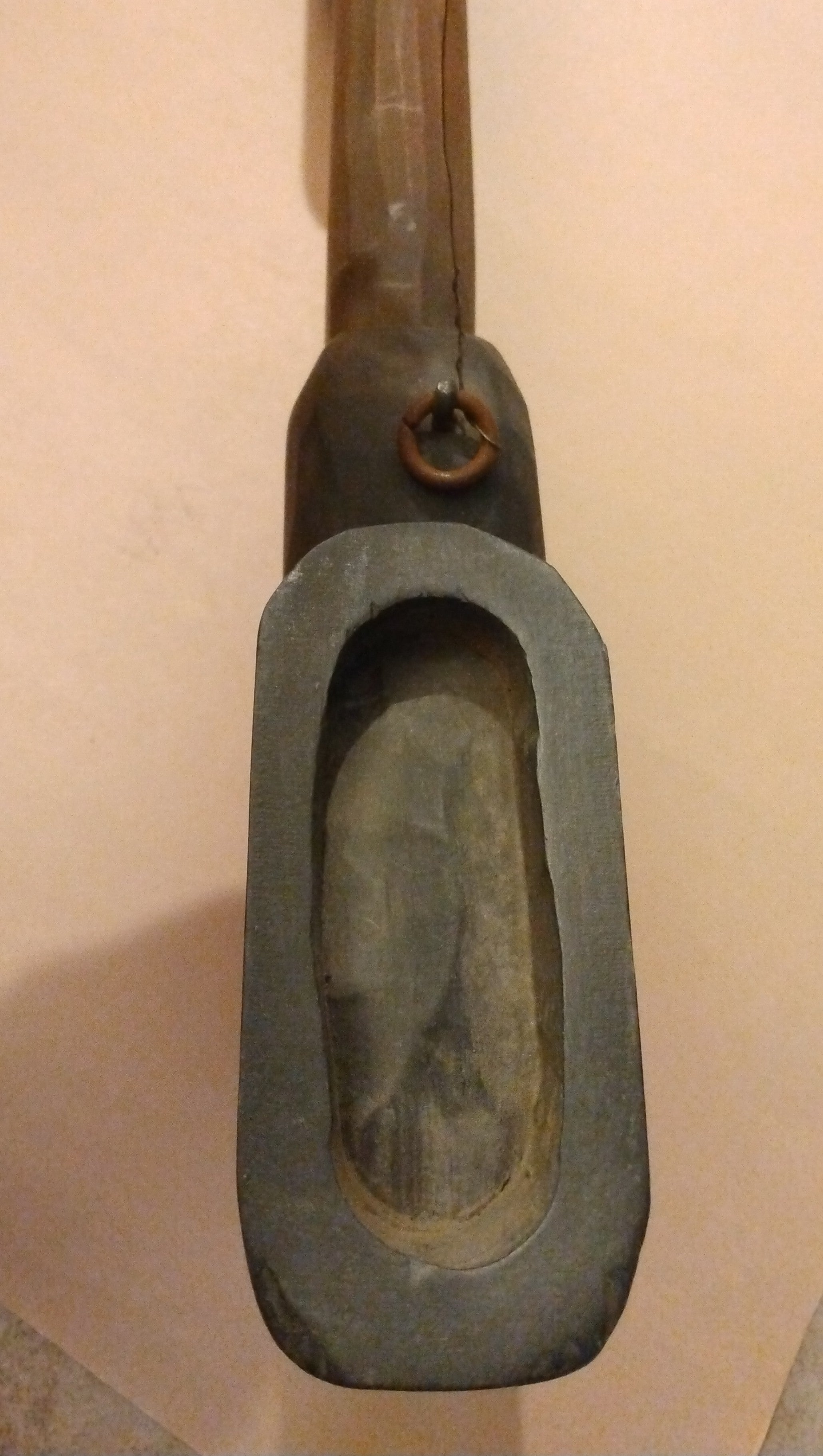 Kanban, Shop Sign, in the shape of a Tobacco Pipe; Thiel Collection
