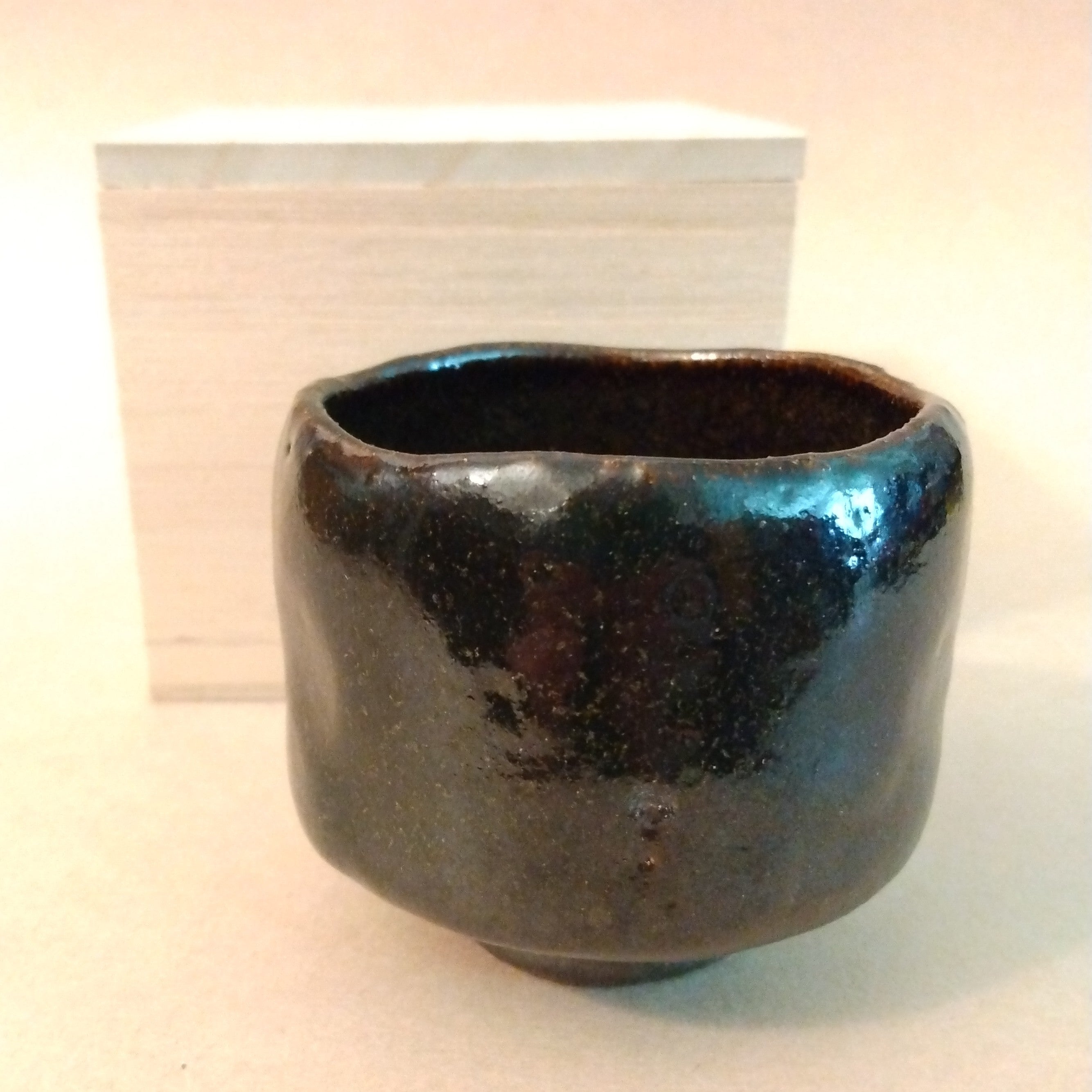 Kuroraku (Black Raku) Guinomi, Sake Cup, by Waraku Kiln, Kawasaki Motoo