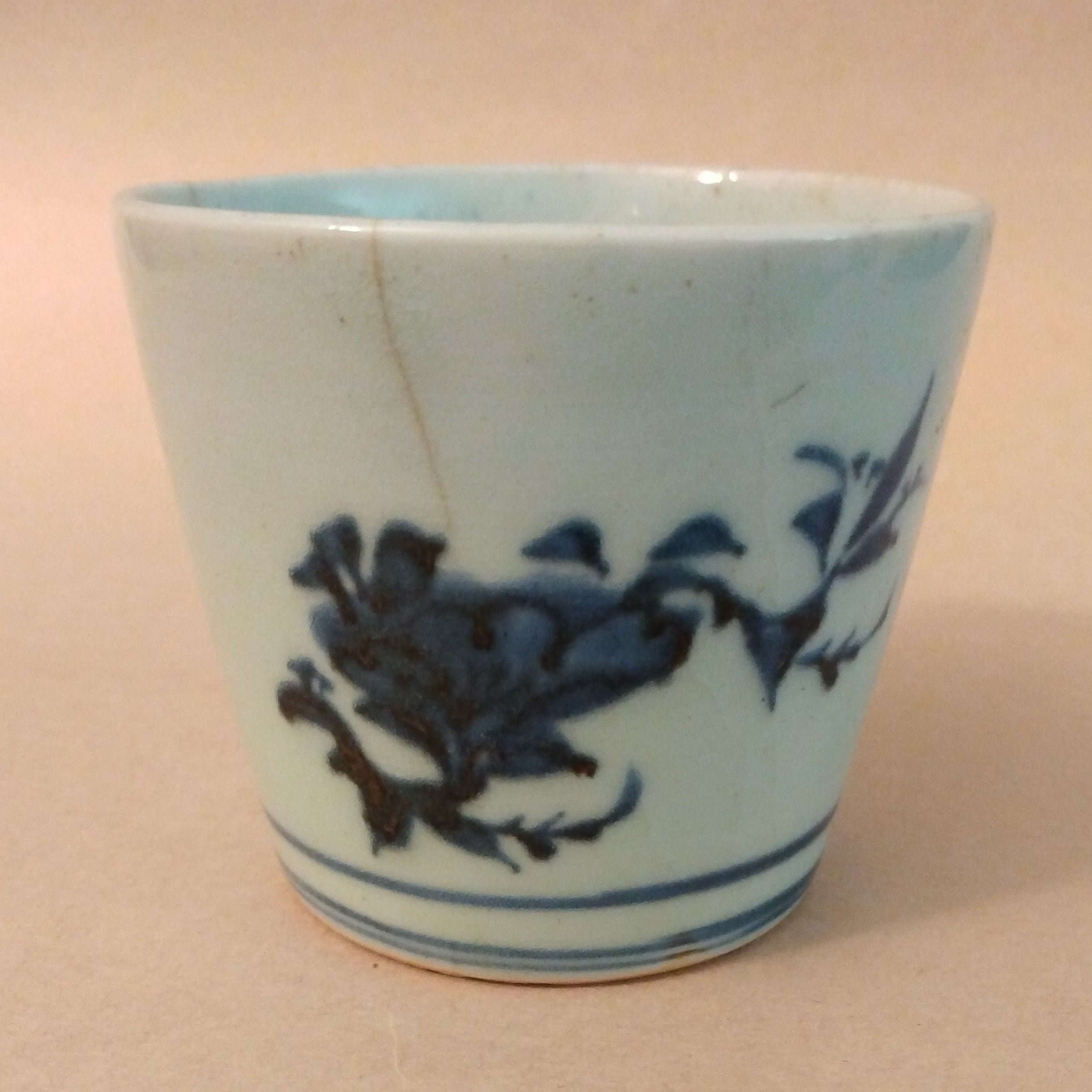 Imari Ware Porcelain Soba Choko with Underglaze Cobalt Blue Pattern of "Azami" (Thistle)