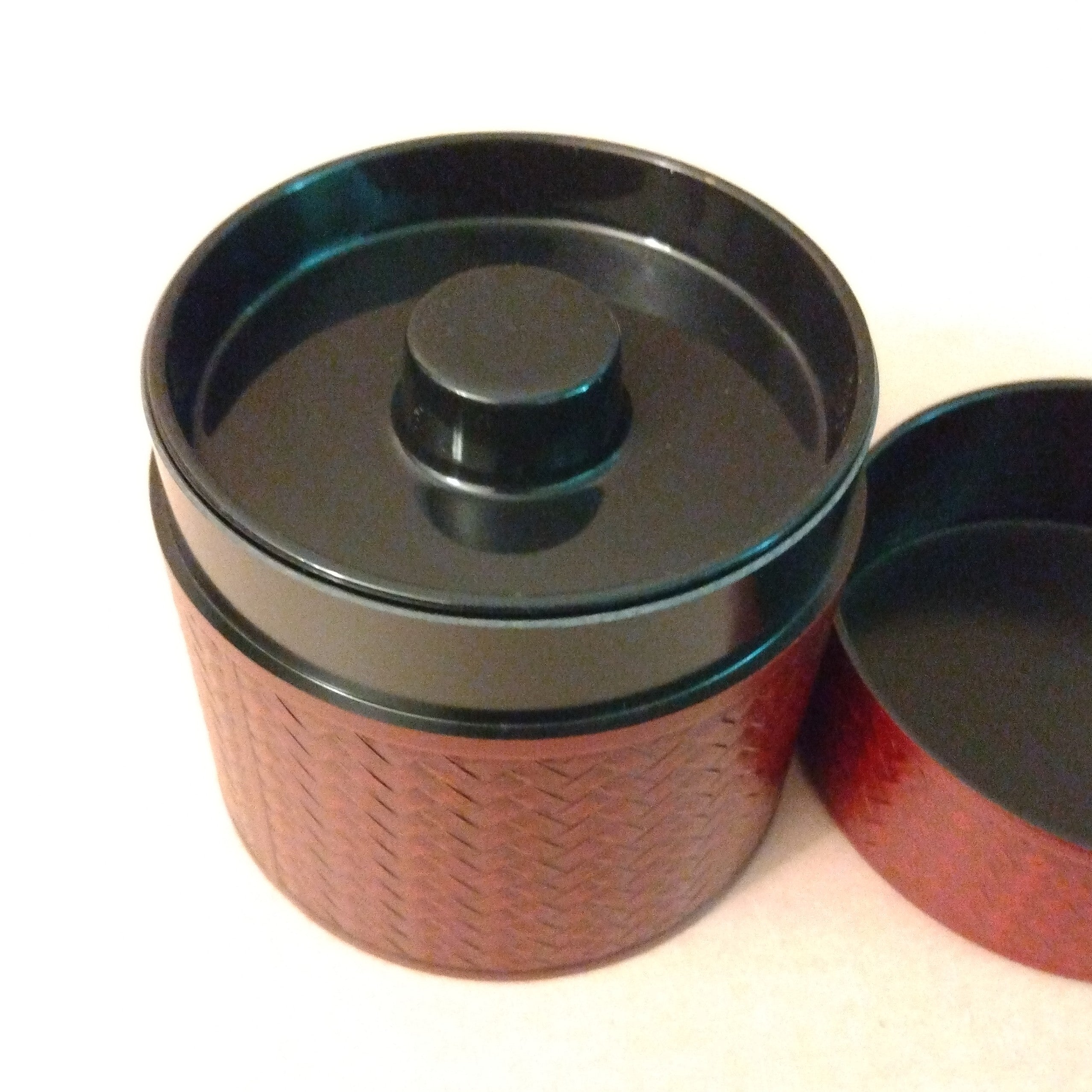 Chazutsu, Tea Canister, holds 100 grams of tea, Plastic in "Ajiro" (basketry) Pattern