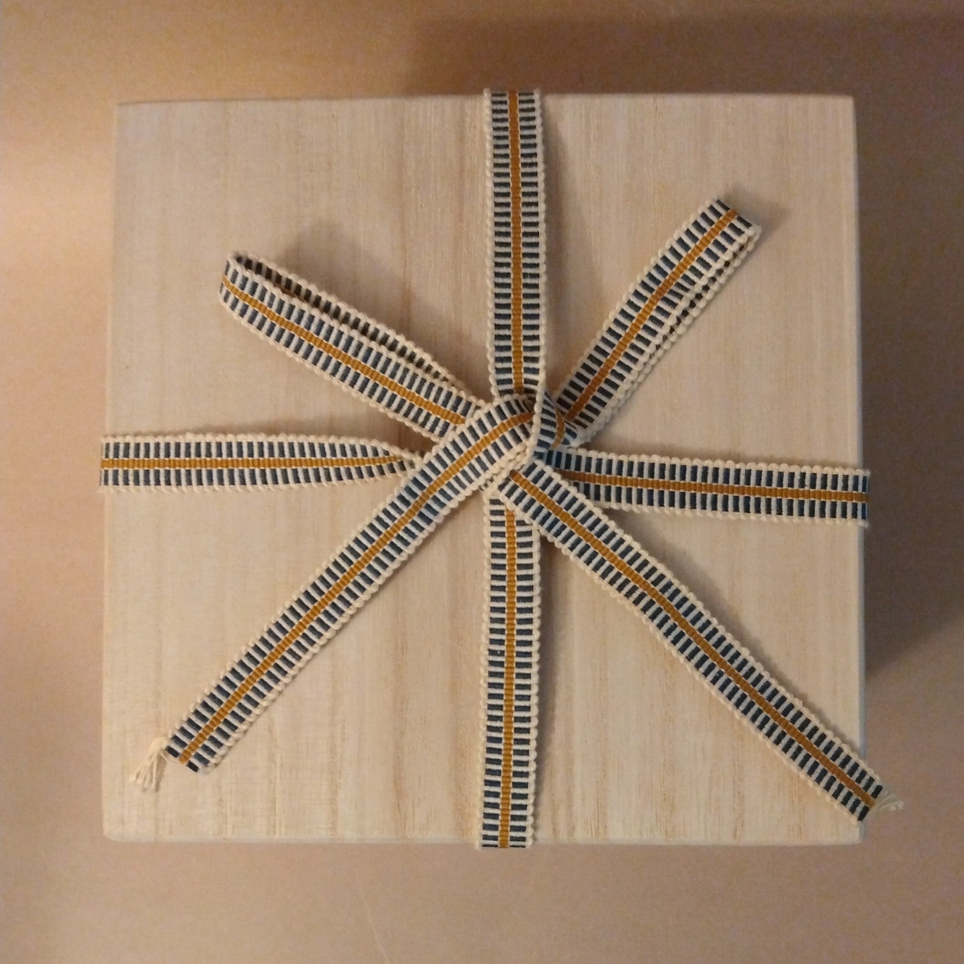 Himo Tsuki Kibako, Wooden  Box  with Cord for Chawan, Tea Bowl, Storage