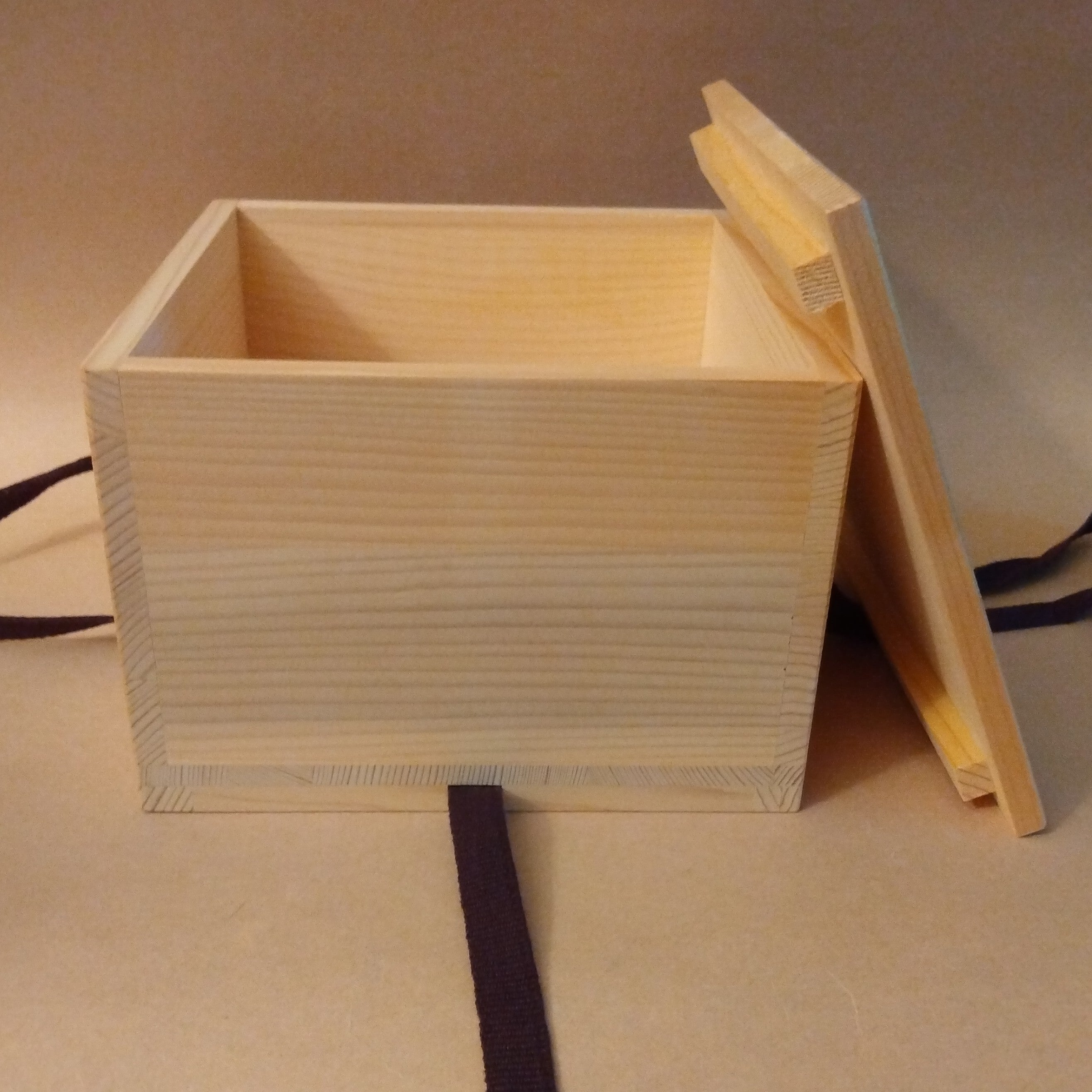 Himo Tsuki Kibako, Wooden  Box  with Cord for Tea Bowl Storage