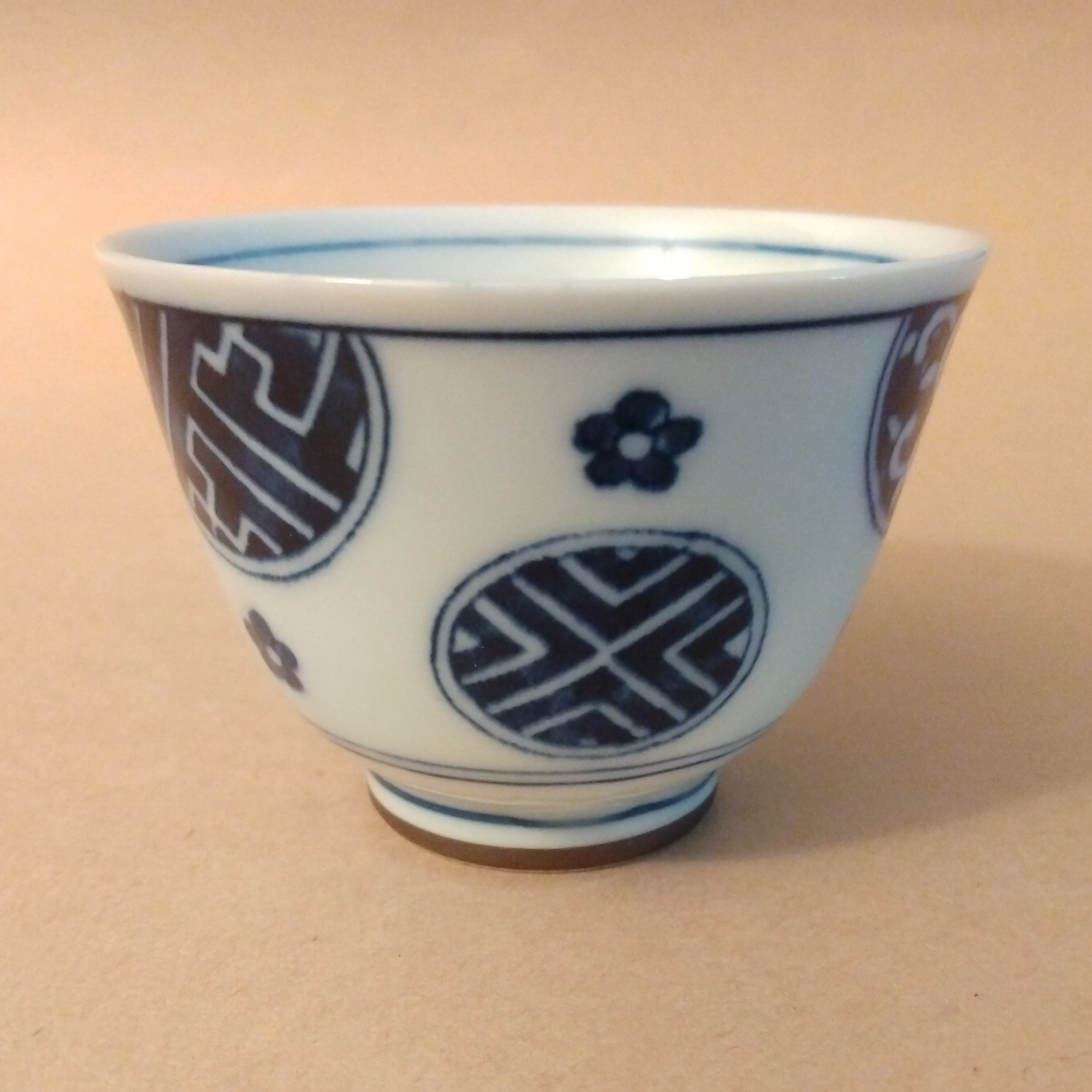 Blue and White Porcelain Sencha Yunomi, Tea Cups, 110ml (3.7 oz), set of 5. Mino ware; Gifu, Japan