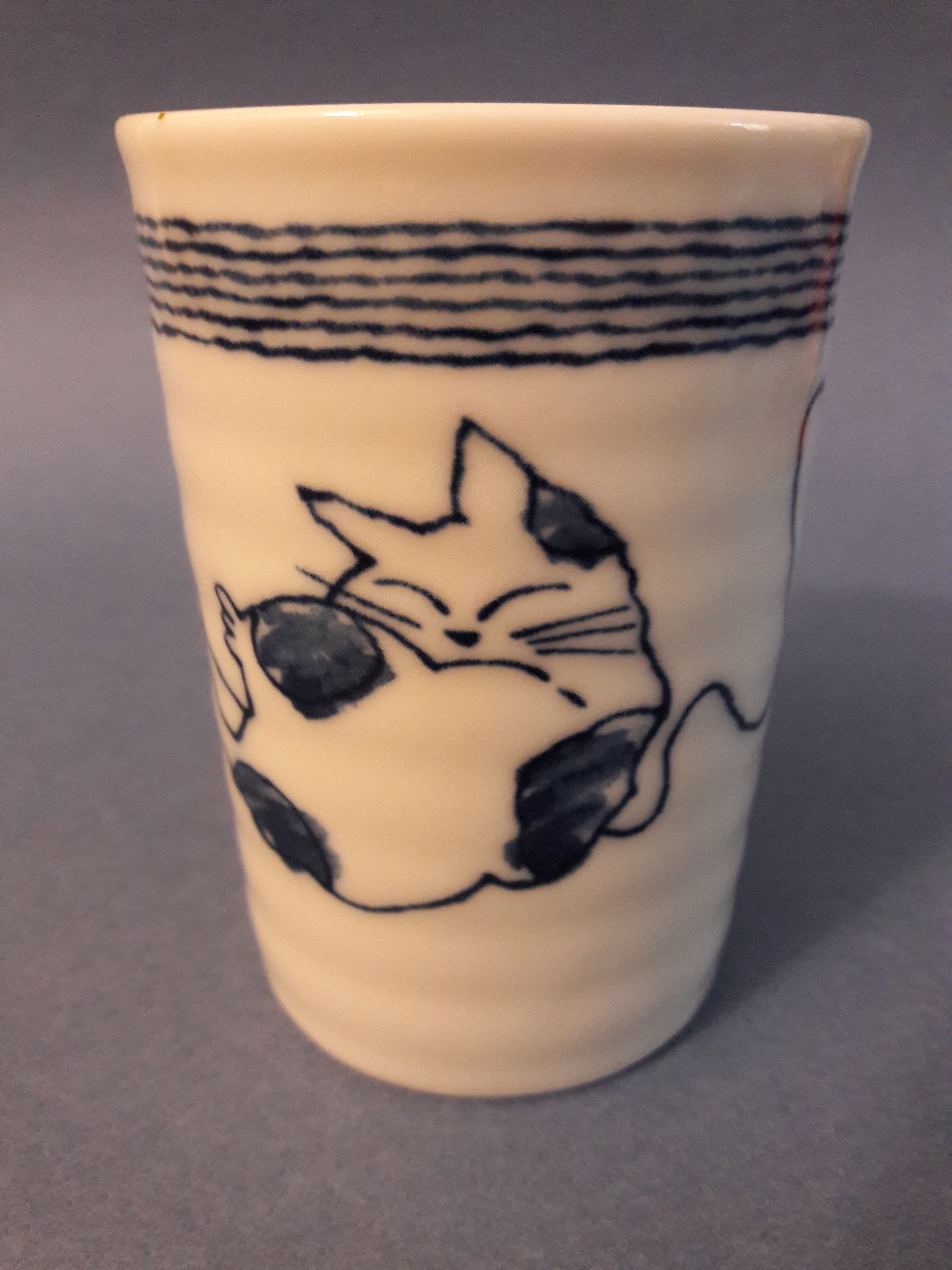 Set of 5 Adorable Cat Tea Cups, Blue & White Mino-ware, 180cc (6oz.)