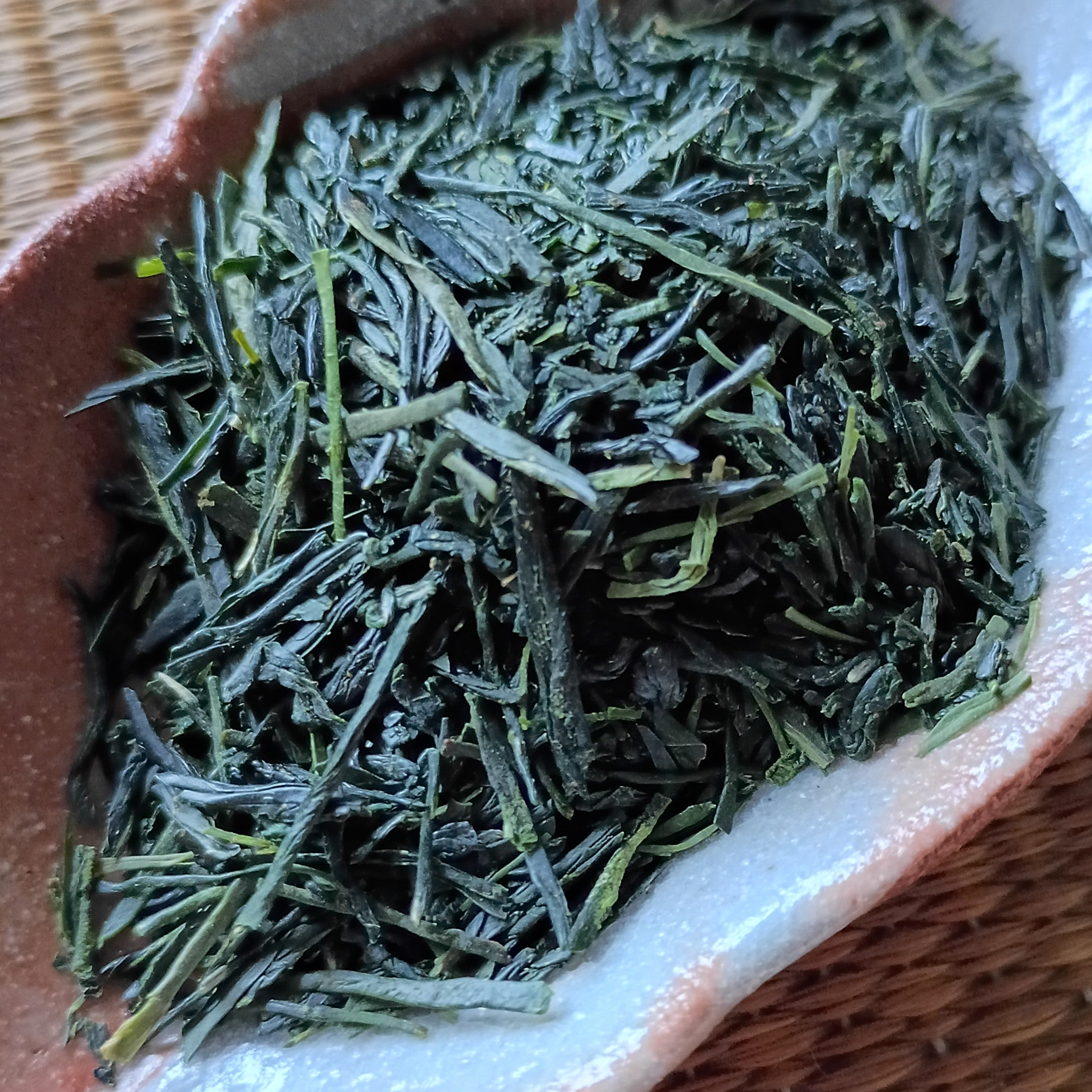 2026 SHINCHA Saemidori Gyokuro; Hioki, Kagoshima Prefecture, 50g. Naturally grown.