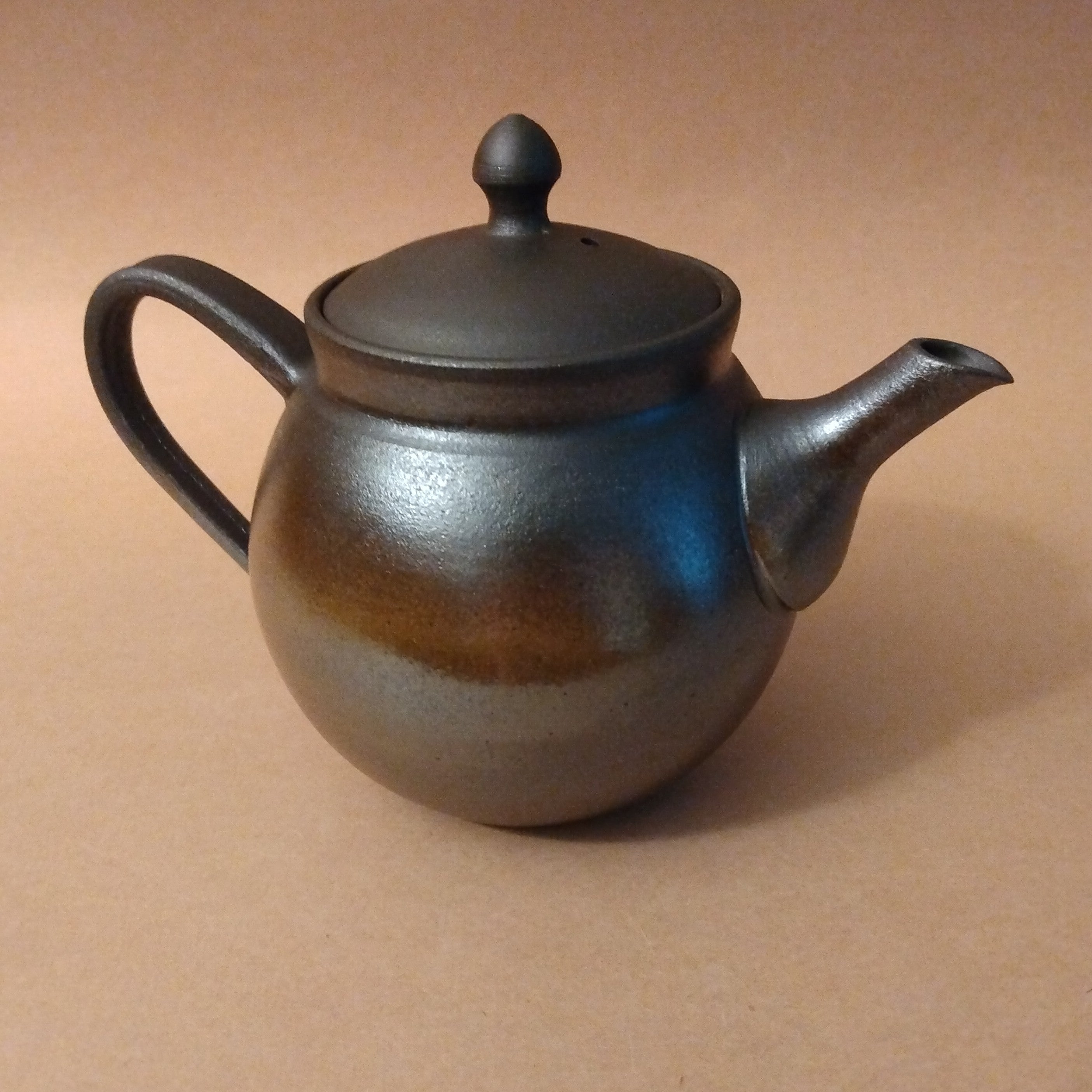 Tokoname ware Tea Pot by Sawada Tomohiro, 350cc / 11.8oz.