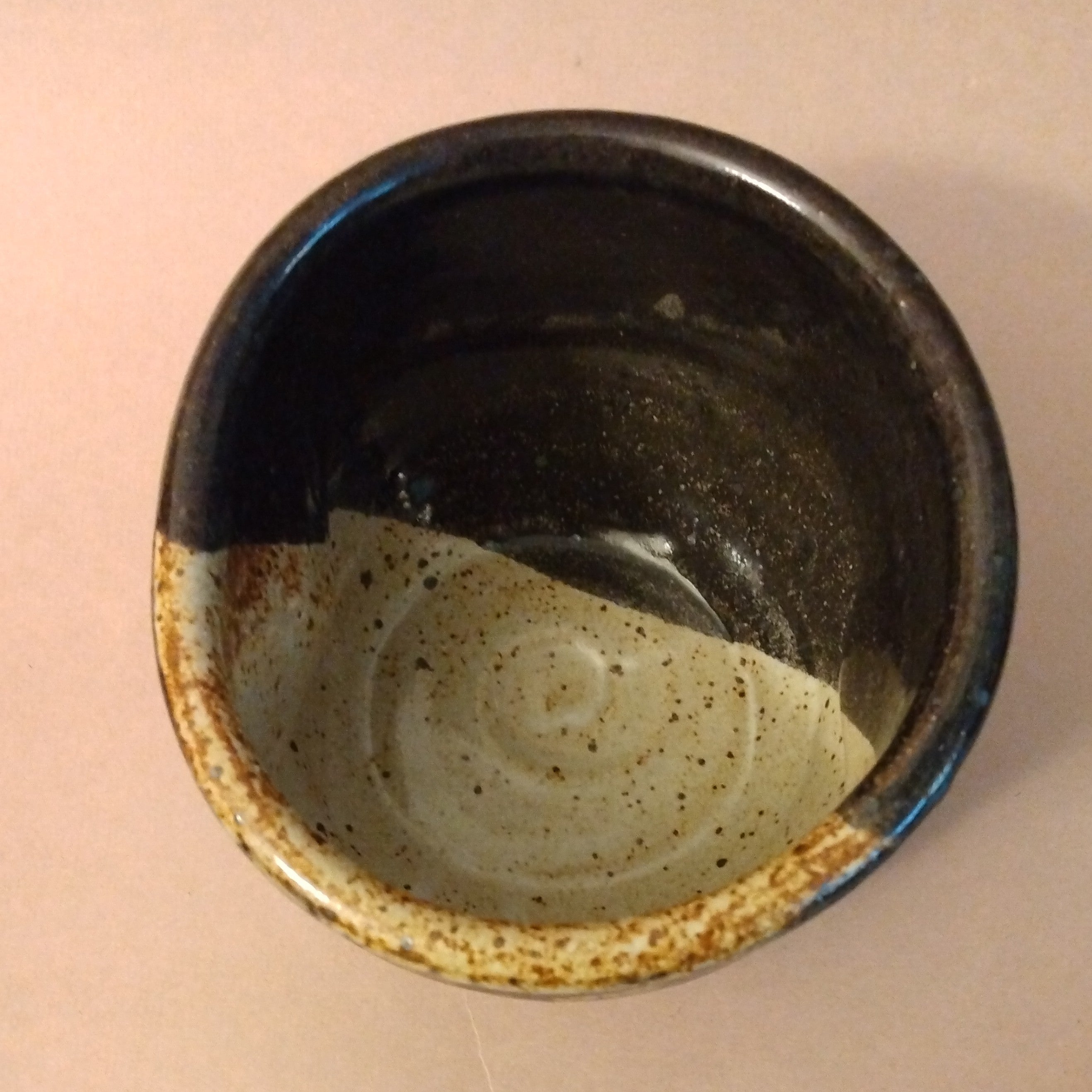 20% to Wajima Earthquake Relief - Oribe Matcha Chawan, Tea Bowl, Kutsu-gata (shoe-shaped), Kake-wake (split glaze) design, by Sachiko Furya