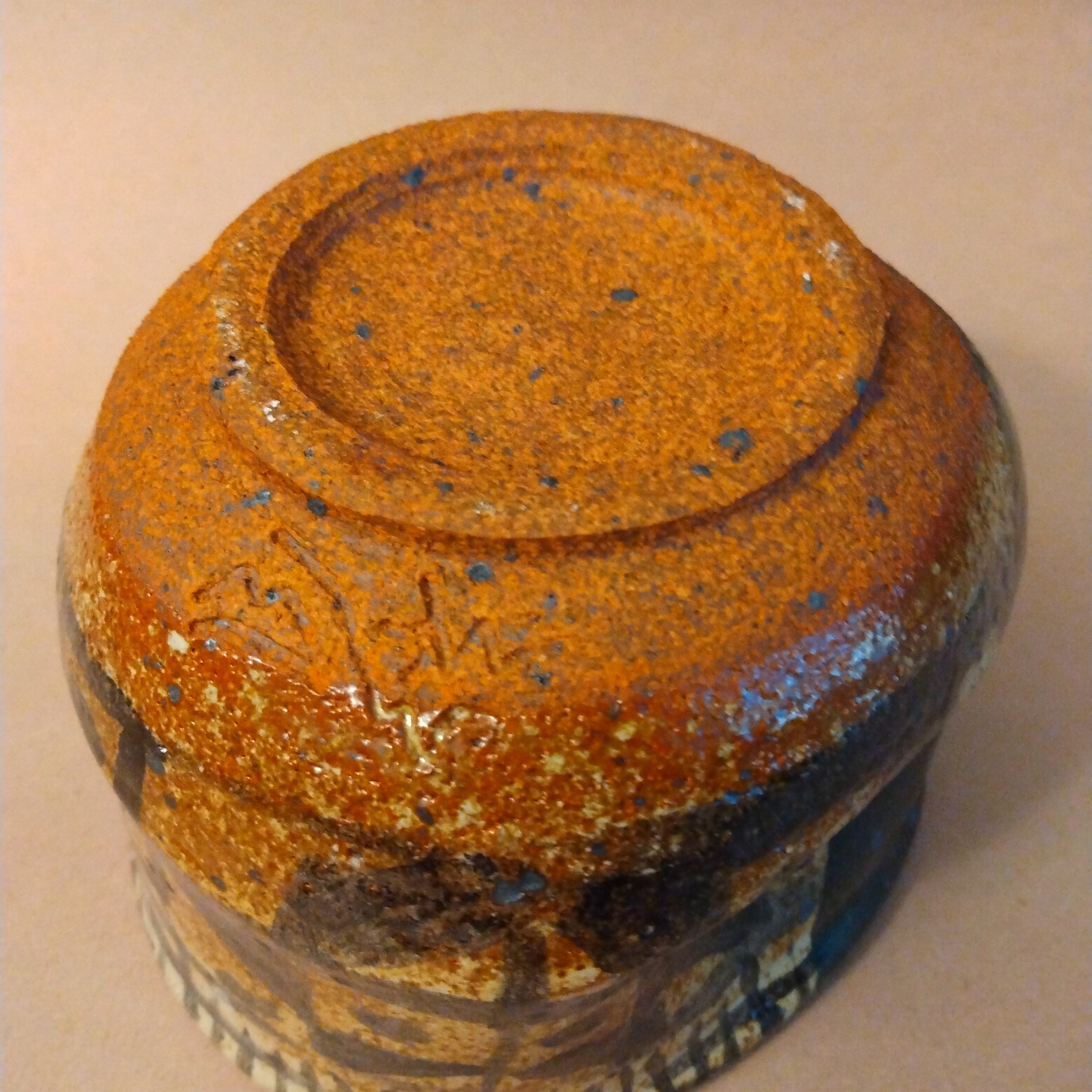 Oribe Matcha Chawan, Tea Bowl, Kutsu-gata (shoe-shaped), Kake-wake (split glaze) design, by Sachiko Furya