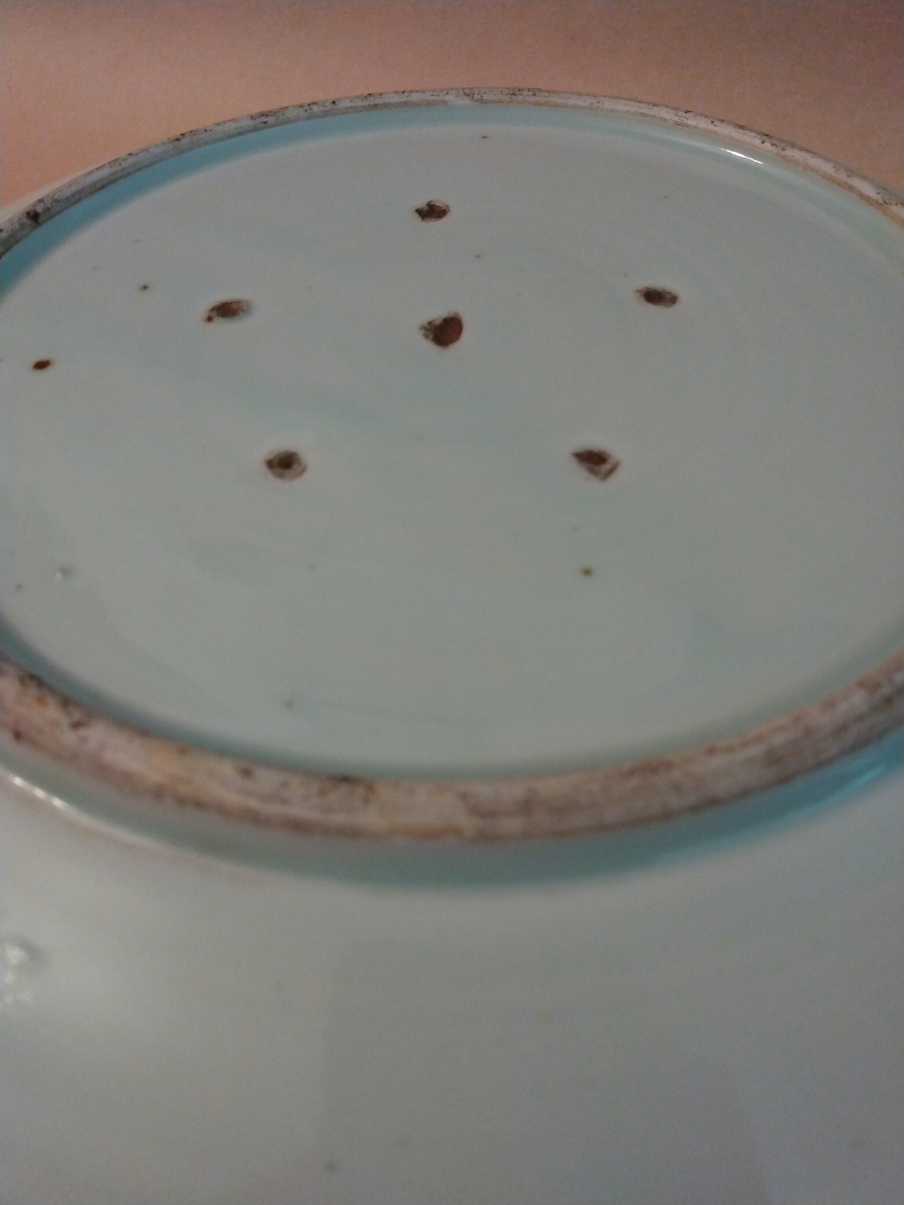 Arita-Yaki Plate, with "Fuji-Matsu" (Mount Fuji & Pine) Motif, Early 20th C. (Meiji Era 1868-1912 to Taisho eEa 1912-1926)